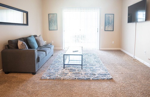 Easton Apartment | Luxe Cove located at Easton Town Center