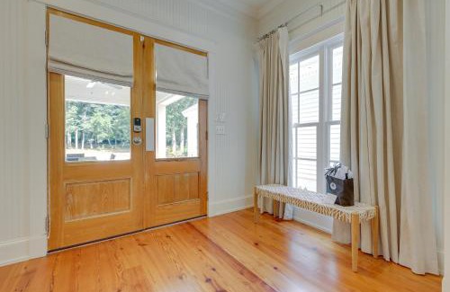 Montrose House | Luxe Fairhope Home with Covered Patio Walk to Bay