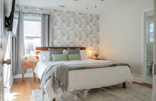 East Memphis House | Luxe Jazz~4 Bed~Updated~Fun