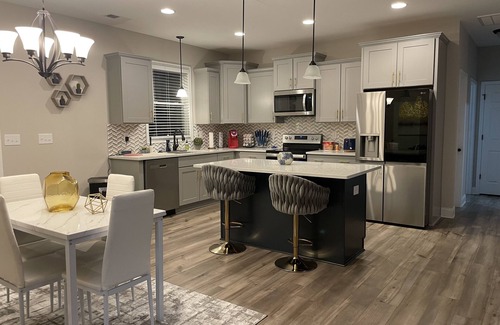 Gastonia House | Luxe Loray