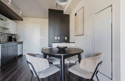 Theatre District Apartment | Luxe Theater Dist 2BR w/Gym, Lounge, Rooftop & A/C, by Blueground