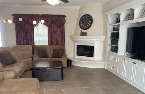 Alessandro Heights Villa | LuxHome Villa, Luxurious getaway in Riverside's most upscale neighborhood