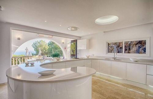 Portals Nous Villa | Luxuary Family Villa in South West Mallorca Sleeps 10 Includes a Boat Charter