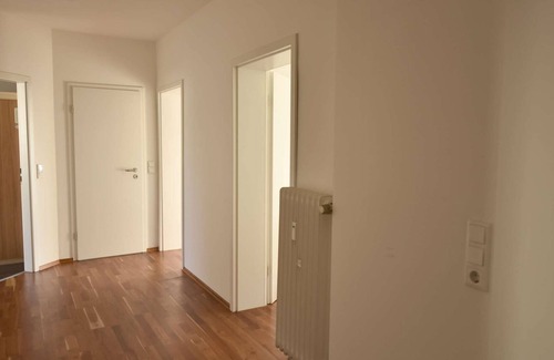 Rath Apartment | Luxuriöse Messe- und Ferienwohnung ca. 130qm mit Balkon.