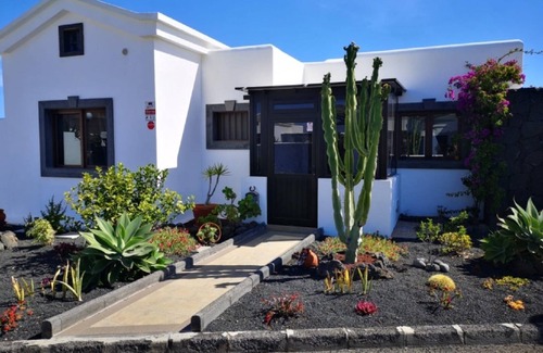 Montana Roja Villa | Luxurious 2 Bed Villa