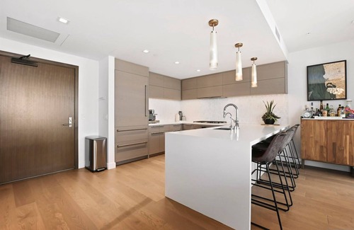 Downtown San Diego Condo | Luxurious 2-bedroom condo Waterfront Condo for the Ultimate San Diego Experience