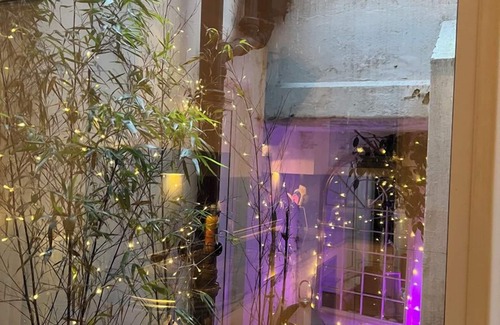 Castle Baynard Apartment | Luxurious 2BD Flat in the Heart of London!