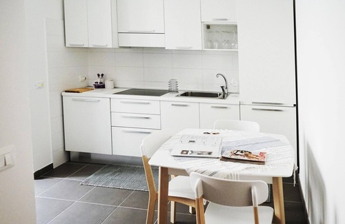 Trapani City Centre Apartment | Luxurious 5-star bivani 150 meters from the sea free wi fi