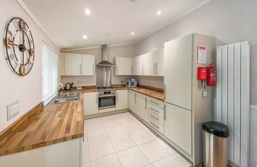 Stainton le Vale Ski Chalet | Luxurious and bespoke lodge, ideal for a family or a couple’s retreat.