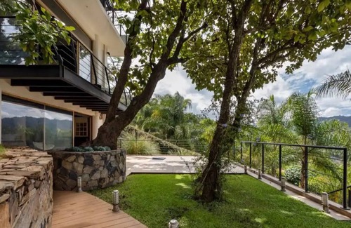 El Santuario House | Luxurious and spacious house with pool