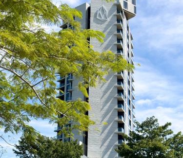 Merida Municipality Apartment | Luxurious Apartment with Charming Lake View in Mérida