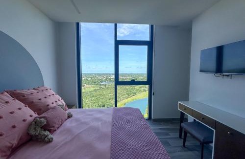 Merida Municipality Apartment | Luxurious Apartment with Charming Lake View in Mérida