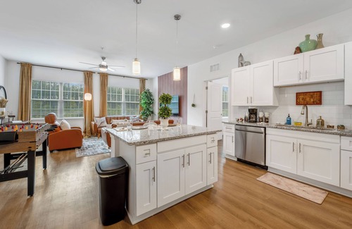 Yulee Apartment | Luxurious Apartments - Pool Gym Bikes