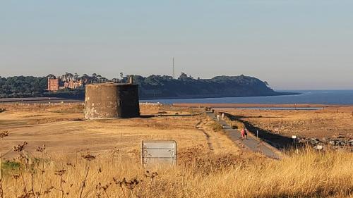 Felixstowe House | Luxurious Beach House with spectacular sea views