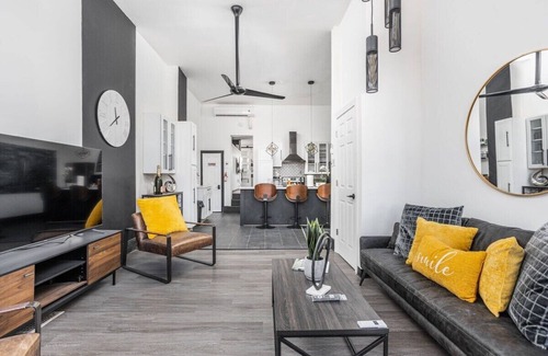 Crawfordsville Condo | Luxurious Downtown Penthouse, Great Views!