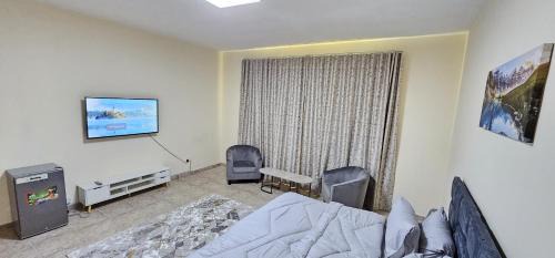 Abu Dhabi Apartment | Luxurious Furnished Apartment Prime Location