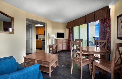 Myrtle Beach Hotel | Luxurious Ocean View Ste w/Hot Breakfast 16th Flr