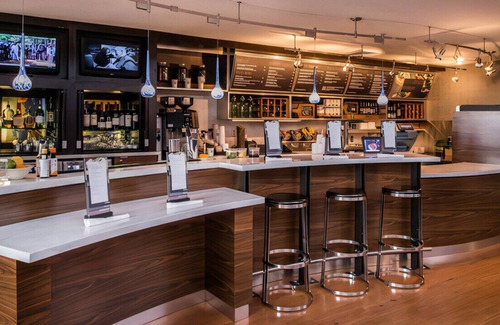 Meridian House | Luxurious Room for Business and Pleasure W/ Gym