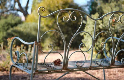 Rowland Flat Cottage | Luxurious secluded cottage B&B amidst vineyards in the beautiful Barossa Valley.