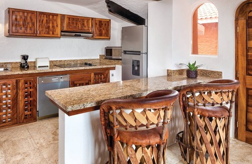 Almacen Apartment | Luxurious Studio Suite at WorldMark Zihuatanejo