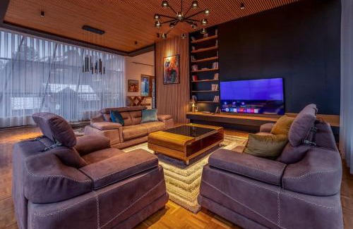 Prevalla Villa | Luxurious Villa in Prevalla