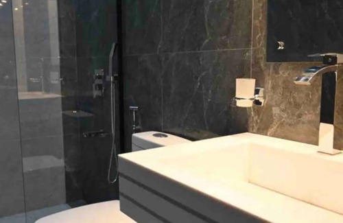 Bahria Town House | Luxurious western house Bahria town phase 8 sect L