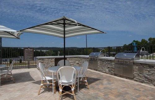 Pelham Apartment | Luxury 1 BR Near Oak Mt State Park