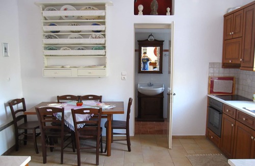 Naxos House | Luxury 100m2 house 15min. from the sea