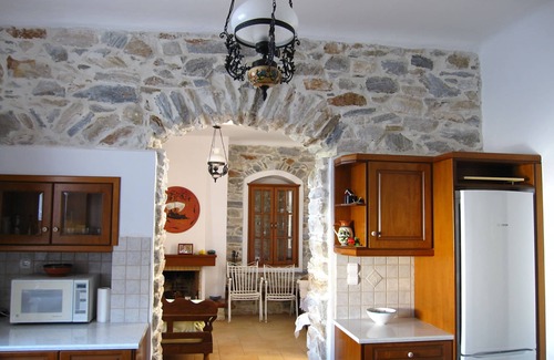 Naxos House | Luxury 100m2 house 15min. from the sea