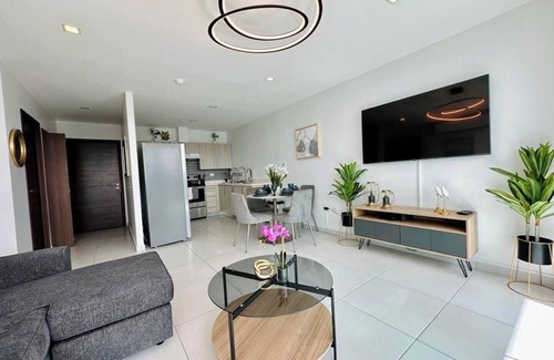 Tegucigalpa House | Luxury 1BR Apartment in Astriann