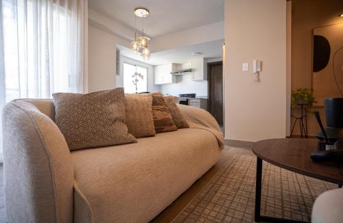 Evaristo Morales Apartment | Luxury 2Bedr, 2 Balcony Pool, Gym, Downtown Santo Domingo