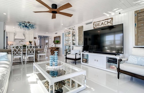 New Smyrna Beach Condo | Luxury 3/3 condo with sweeping ocean views.