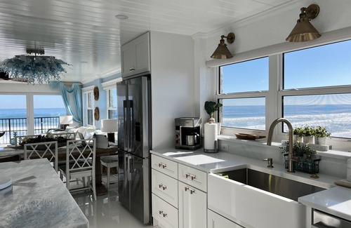 New Smyrna Beach Condo | Luxury 3/3 condo with sweeping ocean views.