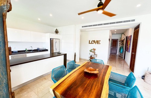 Puerto Aventuras Apartment | Luxury 3 Bedrooms, Marina View + Paddleboard, huge Pool and Prime Location.