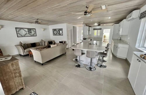 Porters House | Luxury 3 bedroom home at porters gate. St James