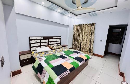 Karachi Apartment | Luxury 3BR Apartment Near KarachiAirport,MalirCant