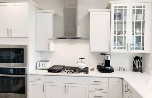 Palmetto Dunes Apartment | Luxury 4 Bdr Beachfront in Hilton Head- DC Breeze