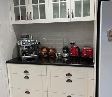 Dee Why House | Luxury 4 bedroom house