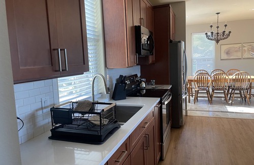 Neskowin Apartment | Luxury 4 Bedrooms House in Neskowin South Beach.