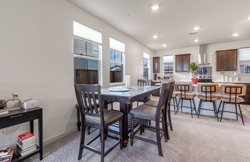 Elk Grove House | Luxury 4BR/3BA Retreat Near Casino, Parks & Fine Dining! Book Your Stay Now!