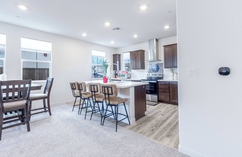 Elk Grove House | Luxury 4BR/3BA Retreat Near Casino, Parks & Fine Dining! Book Your Stay Now!