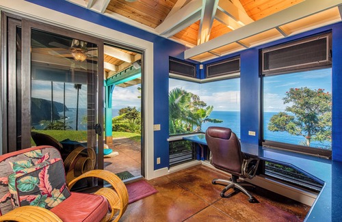 Kukuihaele House | Luxury 4BR Estate with Ocean Views, Pool, Slide & Gourmet Kitchen- Waipio Heaven