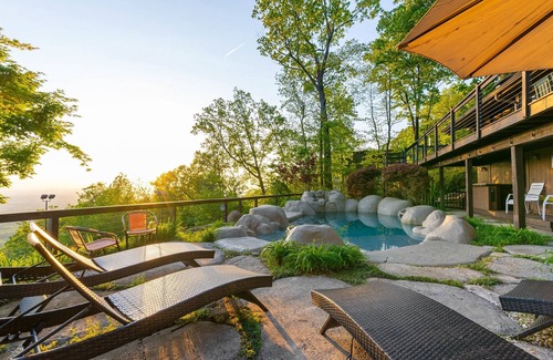 Greenville - Spartanburg House | Luxury 4BR Private Resort Greenville SC w/Pool-Hot Tub-Tennis/Pickleball & More