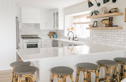 Clear Lake House | Luxury 5-Bed Lakefront, 52-ft Private Sandy Beach