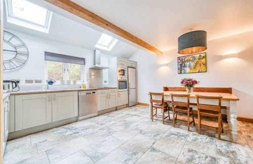 New Forest District Apartment | Luxury 5* Cottage | New Forest | Family | Friends