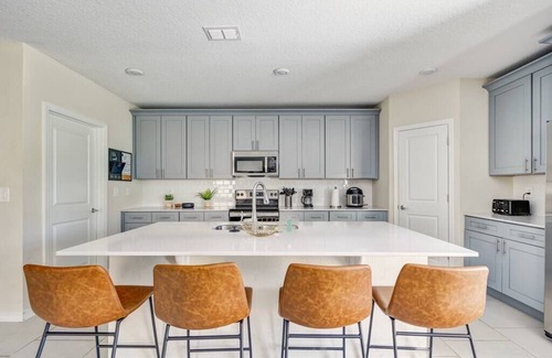 Ocoee House | Luxury 5BR Home in Arden Park w/ Modern Amenities