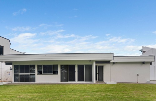 Annandale House | Luxury 5BR Riverside Retreat