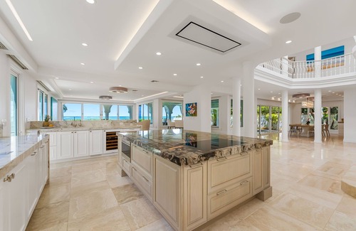Lanikai House | Luxury 5BR Villa w/Heated Pool, Beach Access & Stunning Views