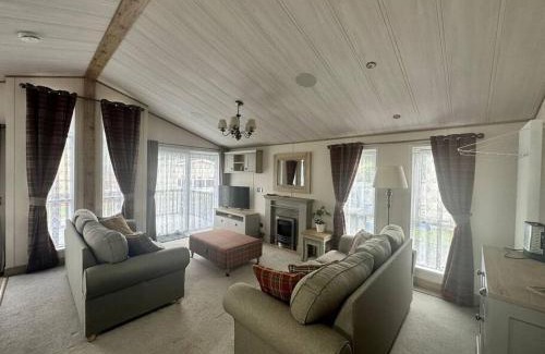 New Forest District Apartment | Luxury 6-8 Berth Lodge