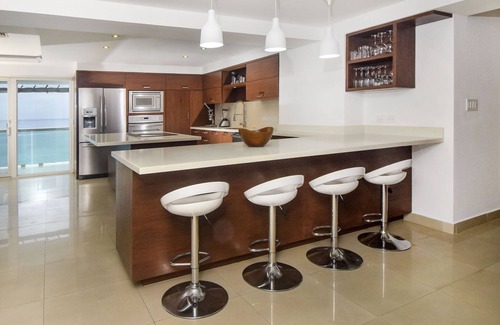 Cozumel Condo | Luxury 6th Floor Condo w/Large Wraparound Terrace